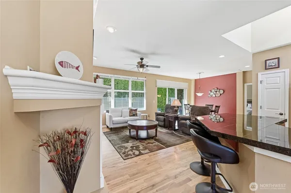 Property Slideshow image 3 of 34 | 13245 230th pl, Redmond, WA, 98053