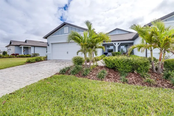 Property Slideshow image 2 of 81 | 8435 ocean tides cv, Parrish, FL, 34219