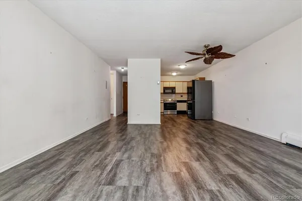 Property Slideshow image 3 of 31 | 775 s alton way 6c, Denver, CO, 80247