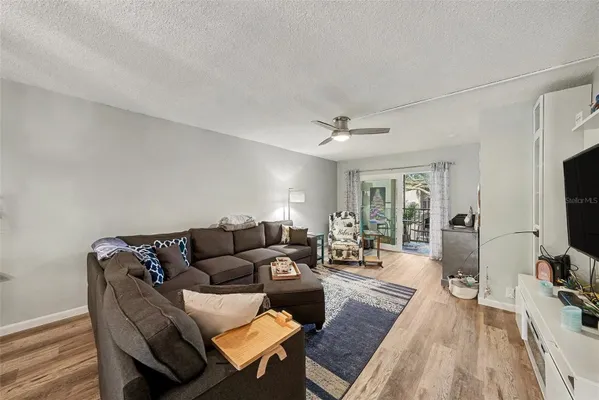 Property Slideshow image 3 of 23 | 831 maple ct apt 310, Dunedin, FL, 34698