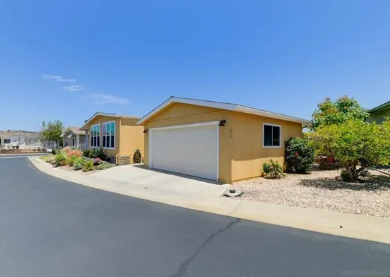 Property Slideshow image 3 of 35 | 1486 puritan, Oceanside, CA, 92057