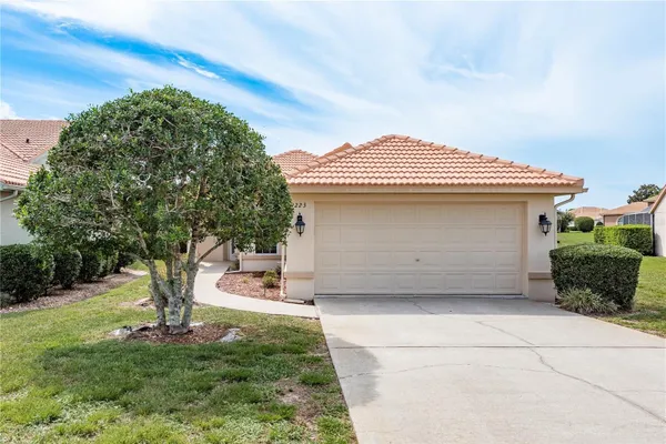 Property Slideshow image 2 of 38 | 9223 bonnie cove dr, Weeki Wachee, FL, 34613