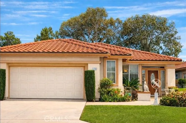Property Slideshow image 3 of 28 | 1725 fairway oaks ave, Banning, CA, 92220