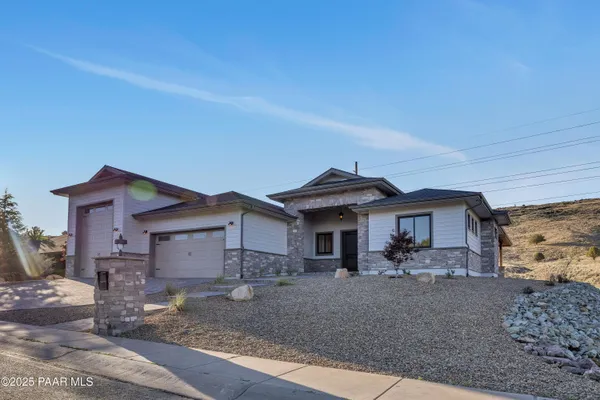 Property Slideshow image 3 of 60 | 4701 sharp shooter way, Prescott, AZ, 86301