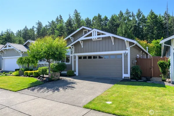 Property Slideshow image 3 of 31 | 8313 bainbridge loop, Lacey, WA, 98516