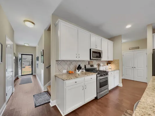 Property Slideshow image 3 of 30 | 1397 whispering oaks dr, Lebanon, TN, 37090