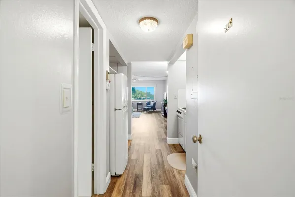 Property Slideshow image 2 of 44 | 4725 cove cir 306, St Petersburg, FL, 33708