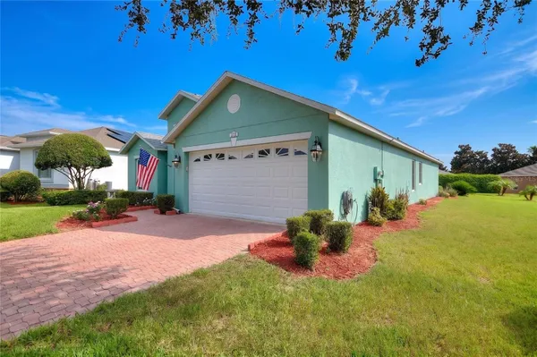 Property Slideshow image 2 of 60 | 4132 martindale loop, Winter Haven, FL, 33884