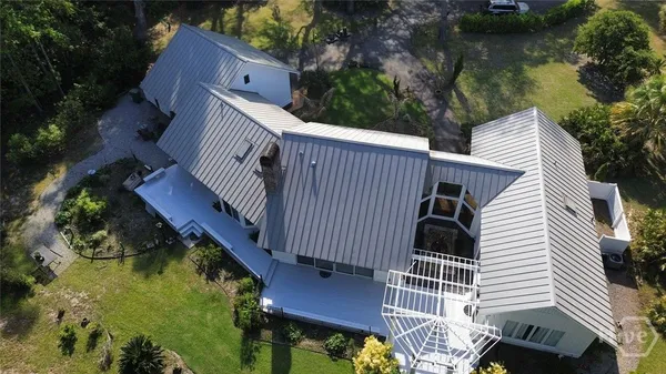 Property Slideshow image 2 of 21 | 26 hemingway dr, Savannah, GA, 31411