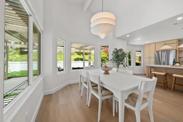 Property Slideshow image 3 of 17 | 4742 collinos way, Oceanside, CA, 92056