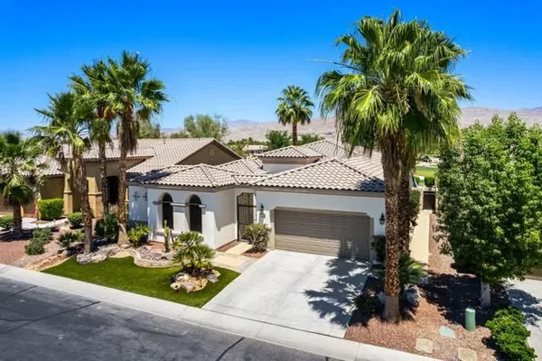 Property Slideshow image 2 of 56 | 81226 avenida colonias, Indio, CA, 92203