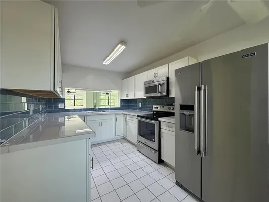 Property Slideshow image 3 of 50 | 7673 tahiti ln apt 105, Lake Worth, FL, 33467