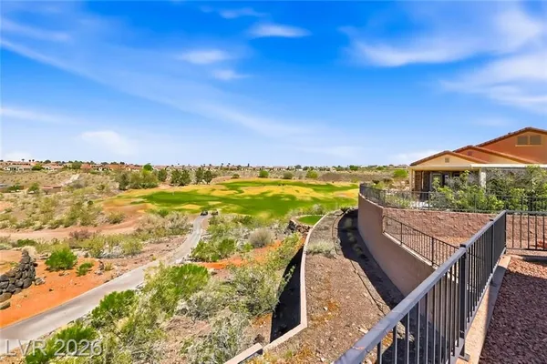 Property Slideshow image 3 of 52 | 2001 tulip grove ct, Henderson, NV, 89052