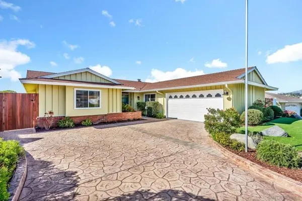 Property Slideshow image 3 of 75 | 16640 san salvador rd, San Diego, CA, 92128