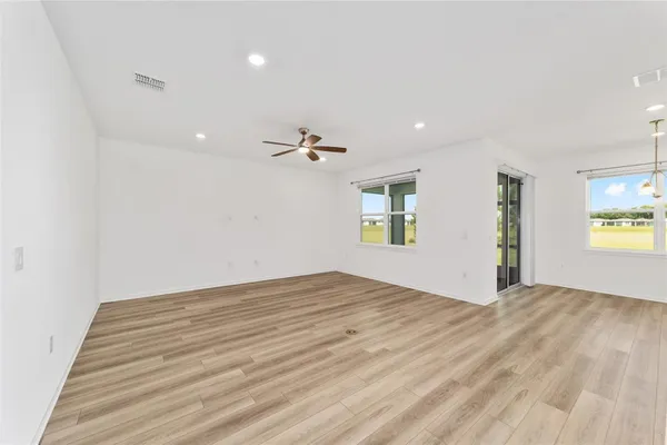 Property Slideshow image 3 of 53 | 8479 sw 52nd lane rd, Ocala, FL, 34481