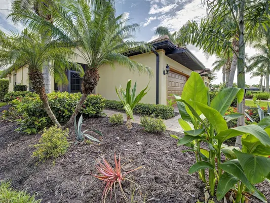 Property Slideshow image 2 of 54 | 13810 lido st, Venice, FL, 34293