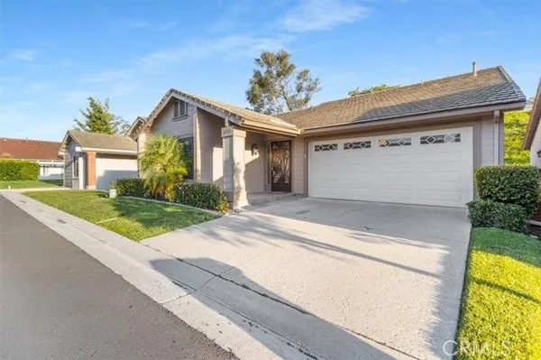 Property Slideshow image 2 of 74 | 28525 barbosa, Mission Viejo, CA, 92692