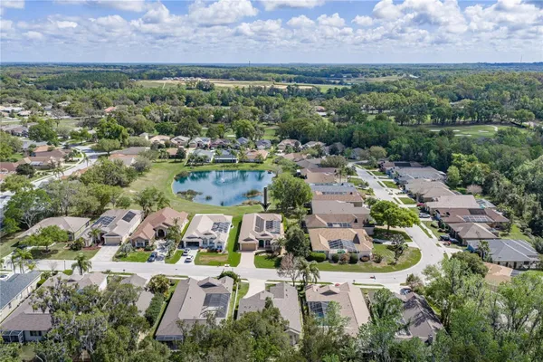 Property Slideshow image 2 of 85 | 12231 woodlands cir, Dade City, FL, 33525