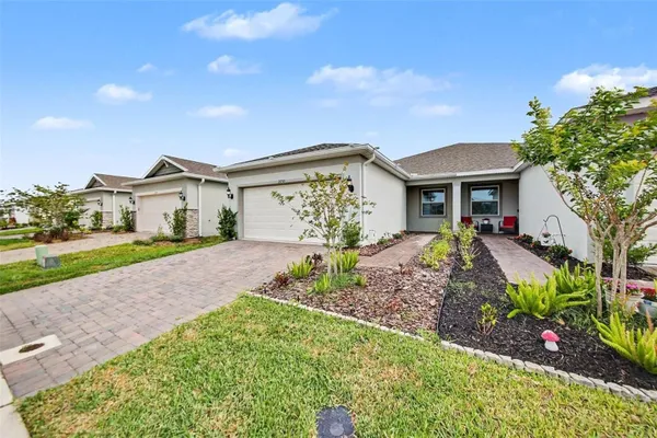Property Slideshow image 2 of 25 | 2739 summer retreat ln, Kissimmee, FL, 34744