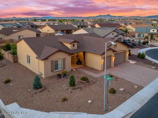 Property Slideshow image 2 of 57 | 7700 e serenade cir, Prescott Valley, AZ, 86315
