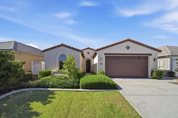 Property Slideshow image 3 of 41 | 14313 harborough dr, Bakersfield, CA, 93311