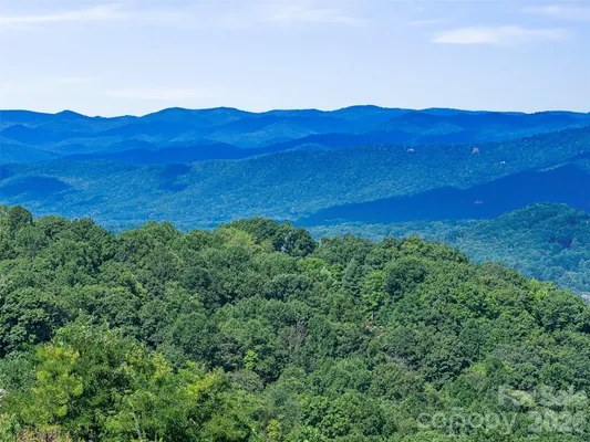 Property Slideshow image 2 of 15 | 225 coachman dr, Hendersonville, NC, 28791