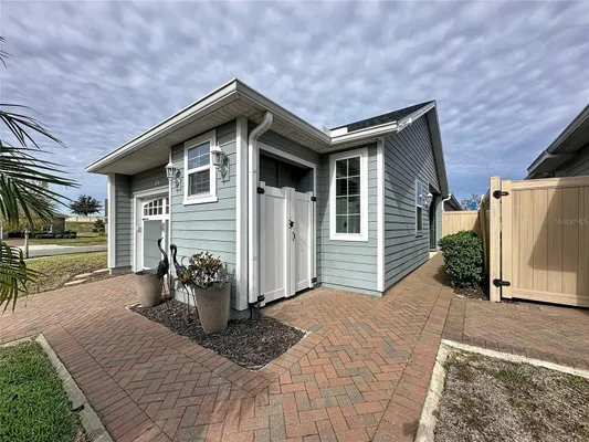 Property Slideshow image 2 of 39 | 321 alcove dr, Groveland, FL, 34736