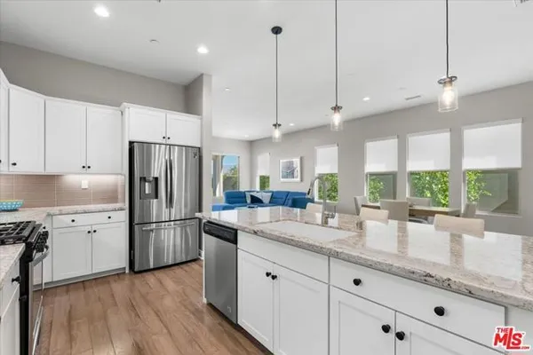 Property Slideshow image 3 of 45 | 86 burgundy, Rancho Mirage, CA, 92270