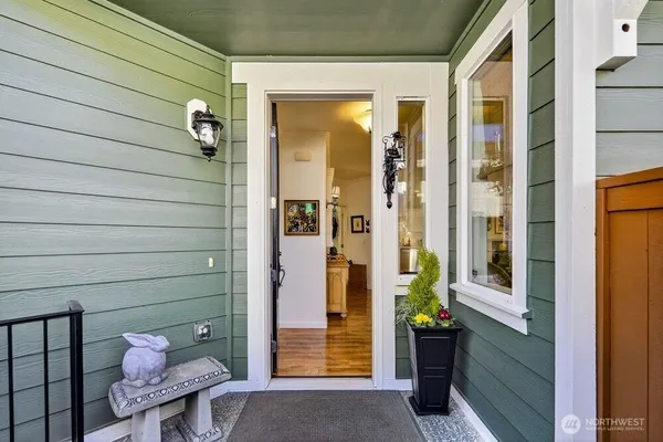 Property Slideshow image 3 of 34 | 8236 vashon dr, Lacey, WA, 98516