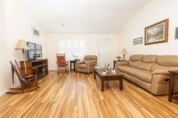 Property Slideshow image 2 of 27 | 2706 morven park way, The Villages, FL, 32162
