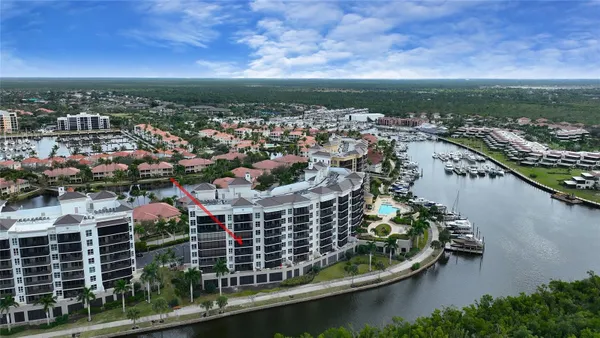 Property Slideshow image 3 of 42 | 3321 sunset key cir 408, Punta Gorda, FL, 33955
