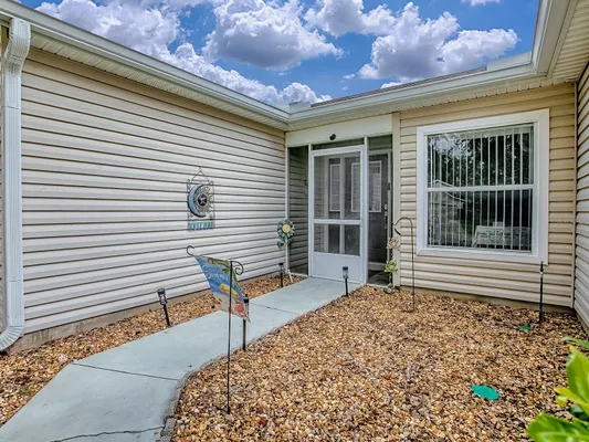 Property Slideshow image 2 of 65 | 4949 sawgrass lake cir, Leesburg, FL, 34748