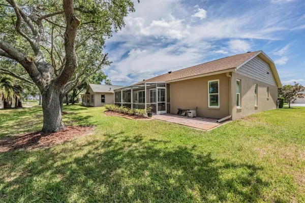 Property Slideshow image 3 of 39 | 1237 almondwood dr, Trinity, FL, 34655