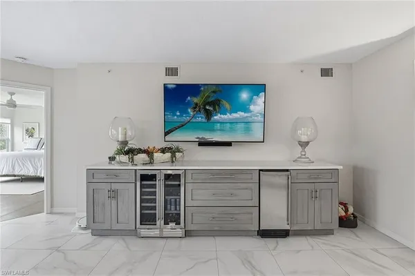 Property Slideshow image 2 of 35 | 26880 wedgewood dr 202, Bonita Springs, FL, 34134