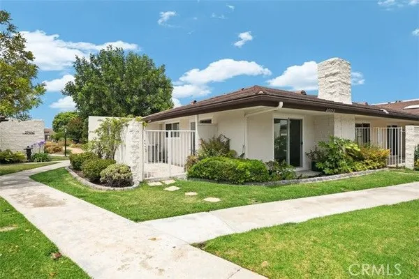 Property Slideshow image 3 of 26 | 27172 paseo burladero c, San Juan Capistrano, CA, 92675