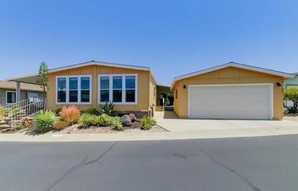Property Slideshow image 2 of 35 | 1486 puritan, Oceanside, CA, 92057