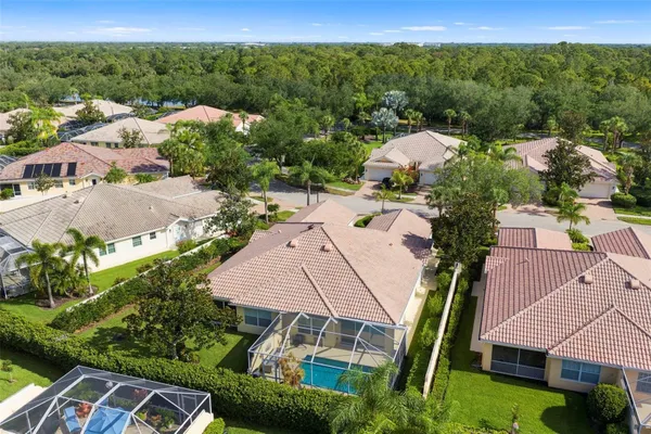 Property Slideshow image 3 of 45 | 5793 ithaca way, Sarasota, FL, 34238