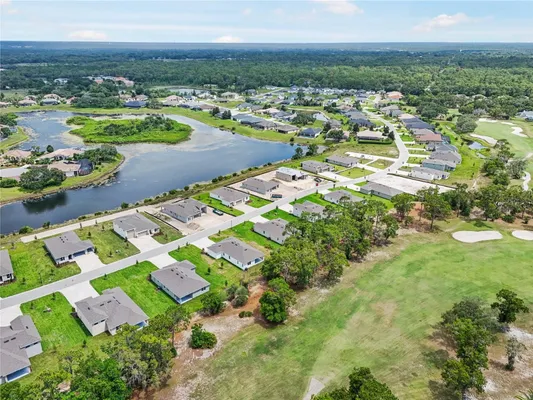 Property Slideshow image 3 of 44 | 9143 players dr, Weeki Wachee, FL, 34613
