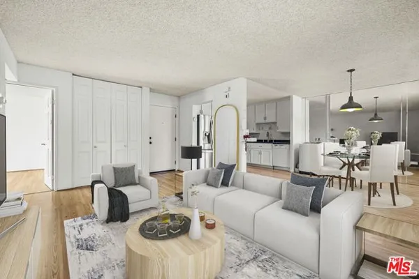 Property Slideshow image 3 of 20 | 824 pinetree cir 14, Thousand Oaks, CA, 91360