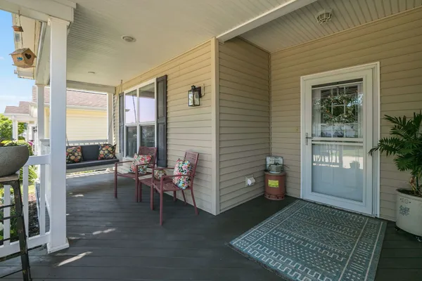 Property Slideshow image 3 of 22 | 3206 whirlaway ct, Grayslake, IL, 60030