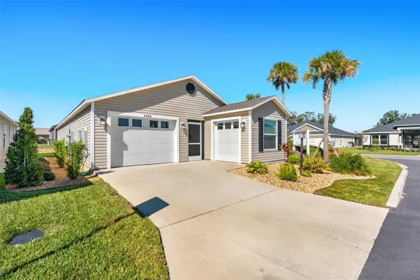Property Slideshow image 2 of 35 | 4346 helena ter, The Villages, FL, 32163