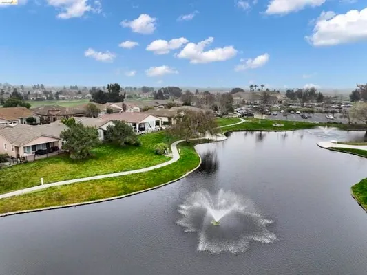 Property Slideshow image 2 of 40 | 342 desert forest ct, Rio Vista, CA, 94571