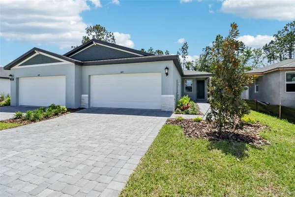 Property Slideshow image 3 of 30 | 180 parkhaven dr, Ormond Beach, FL, 32174