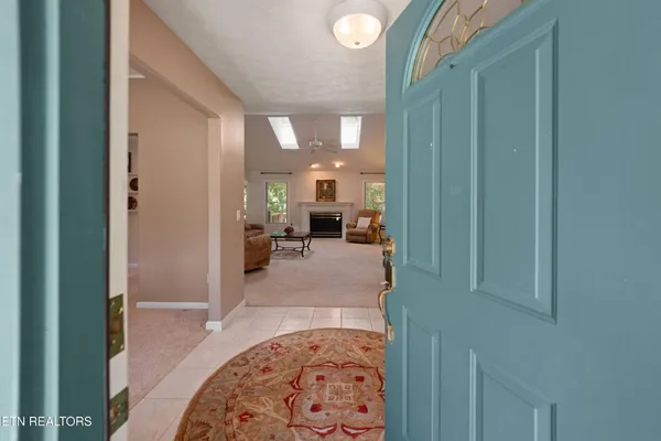 Property Slideshow image 3 of 36 | 112 cromwell ln, Crossville, TN, 38558
