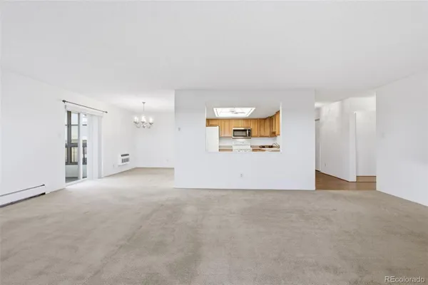 Property Slideshow image 2 of 50 | 13850 e marina dr apt 301, Aurora, CO, 80014