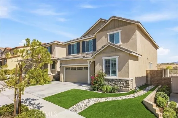 Property Slideshow image 2 of 62 | 11767 trailwood ct, Corona, CA, 92883