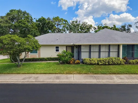 Property Slideshow image 2 of 80 | 1372 carlisle ct 1273, Dunedin, FL, 34698