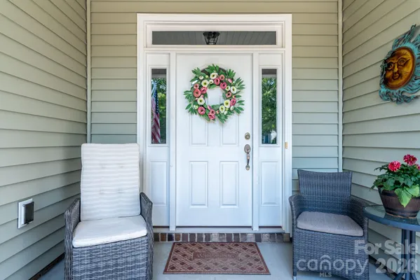 Property Slideshow image 3 of 44 | 17718 morehampton ave, Cornelius, NC, 28031