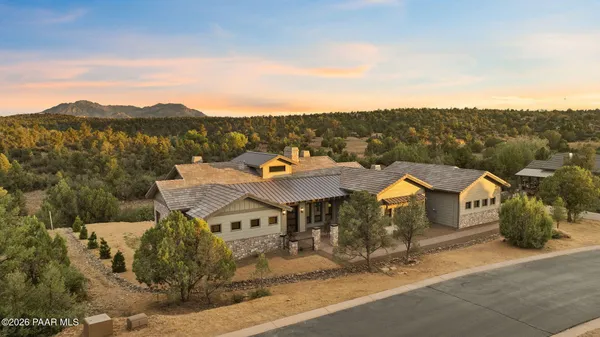 Property Slideshow image 2 of 92 | 12315 w cooper morgan trl, Prescott, AZ, 86305