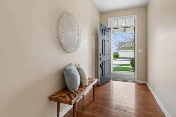 Property Slideshow image 3 of 43 | 2727 northmoor dr, Naperville, IL, 60564